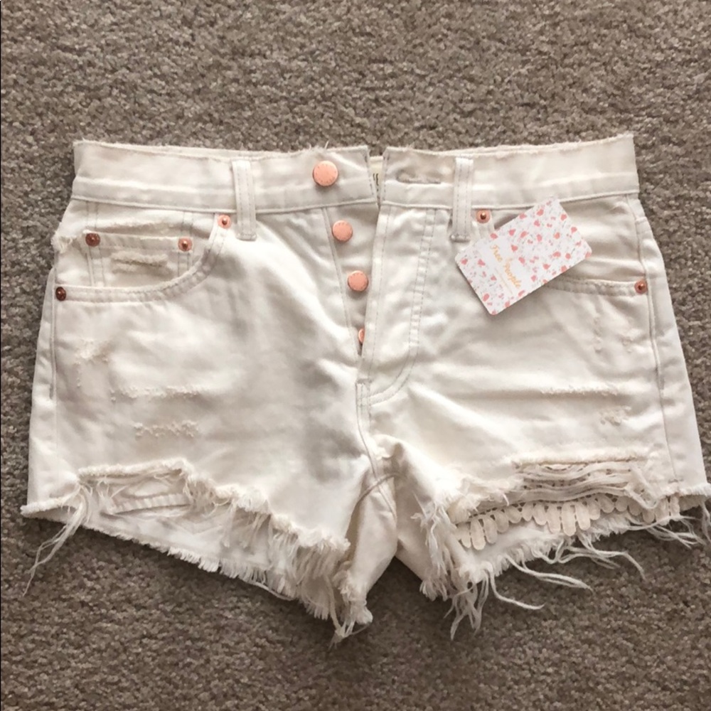 Daisy Chain Shorts